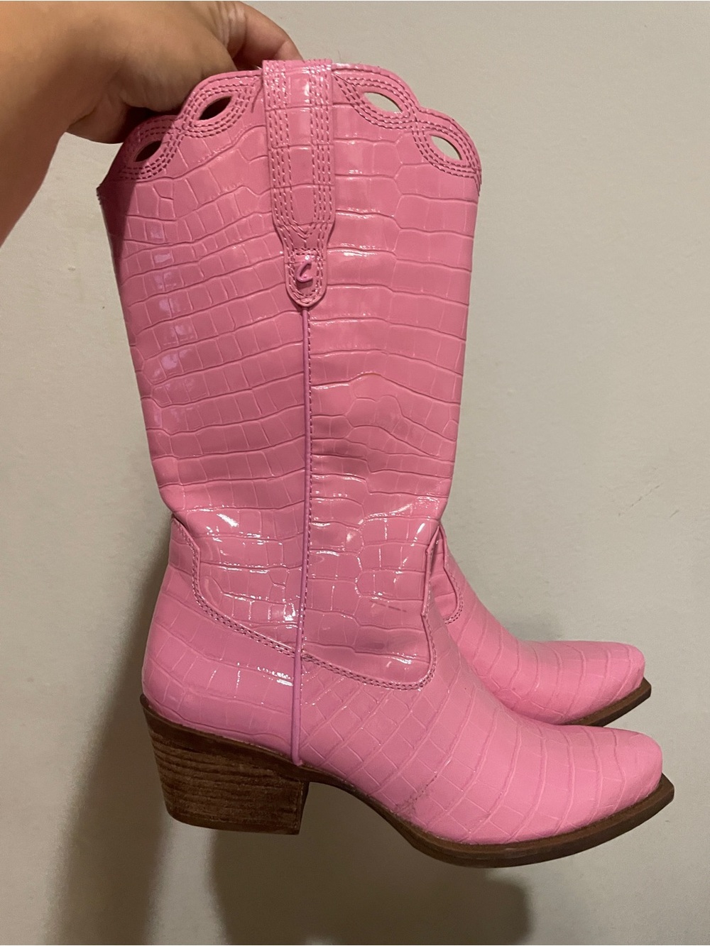 Women’s Pink Croc-Embossed Mid-Calf Western Boots - Picture 4 of 11